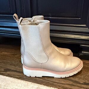 Art Class Cream Kids Boots